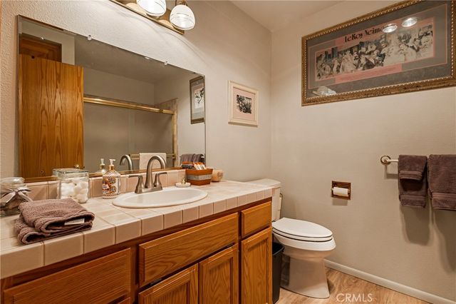 3070 Royal Meadow Lane, Paradise, CA 95969