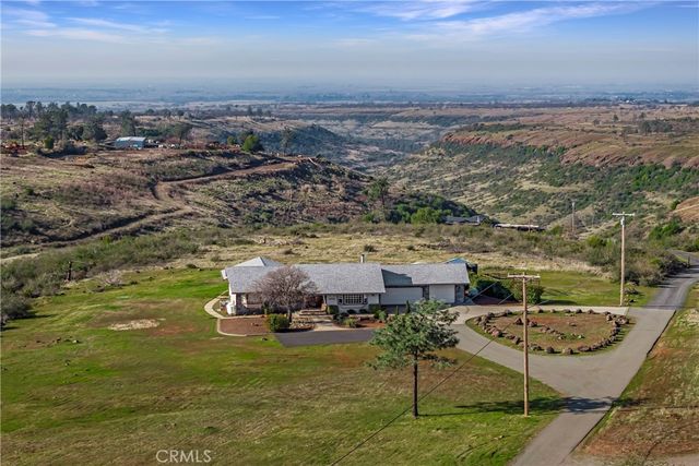 3070 Royal Meadow Lane, Paradise, CA 95969