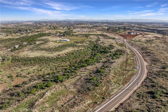 3070 Royal Meadow Lane, Paradise, CA 95969