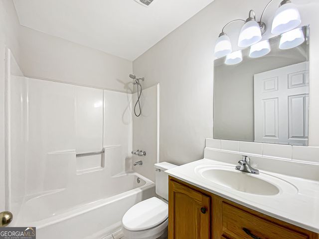 120 Blackberry Run, Fayetteville, GA 30214