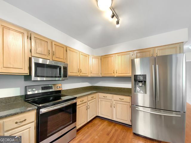 120 Blackberry Run, Fayetteville, GA 30214