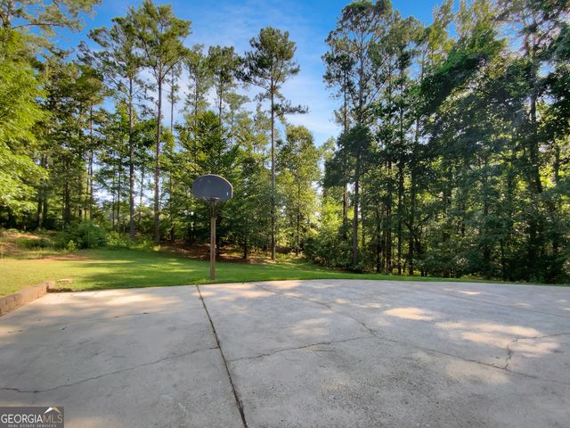 120 Blackberry Run, Fayetteville, GA 30214