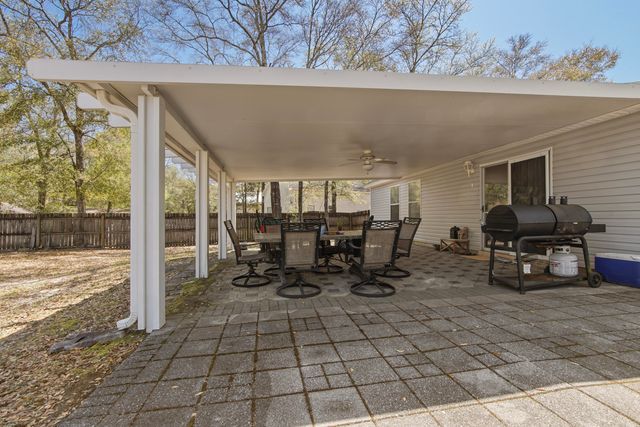 480 Timber Wind Drive, Defuniak Springs, FL 32433