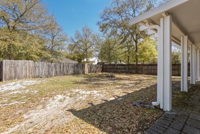 480 Timber Wind Drive, Defuniak Springs, FL 32433