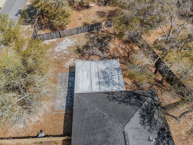 480 Timber Wind Drive, Defuniak Springs, FL 32433