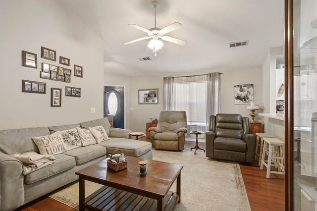 480 Timber Wind Drive, Defuniak Springs, FL 32433