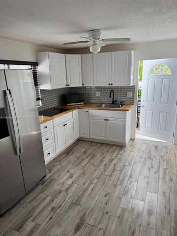 5420 E 7th Ave 2, Hialeah, FL 33013