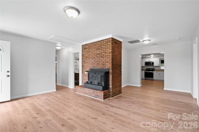 648 Scotts Creek Road, Statesville, NC 28625