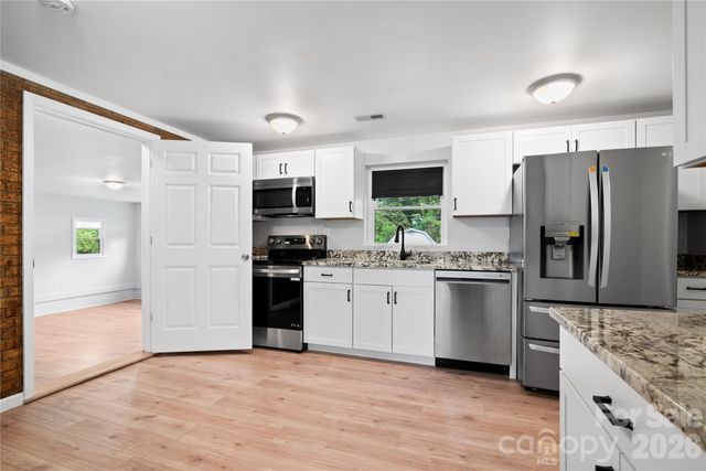 648 Scotts Creek Road, Statesville, NC 28625
