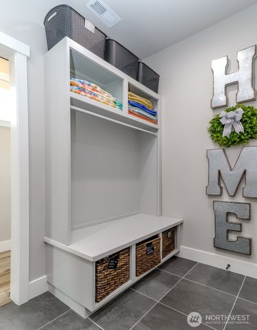 18314 133rd Street E, Bonney Lake, WA 98391