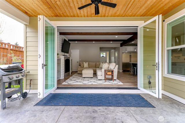 18314 133rd Street E, Bonney Lake, WA 98391