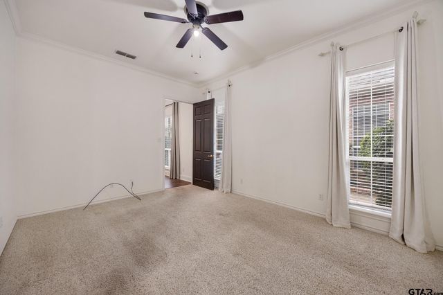 2313 Dietz Ln, Tyler, TX 75701