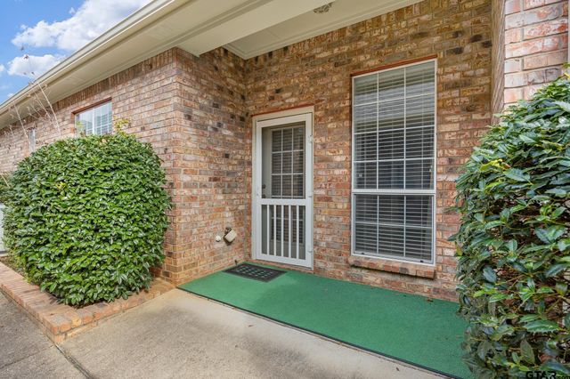 2313 Dietz Ln, Tyler, TX 75701