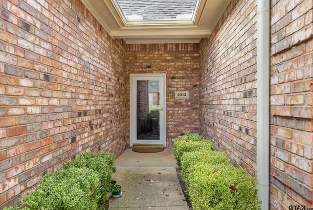 2313 Dietz Ln, Tyler, TX 75701