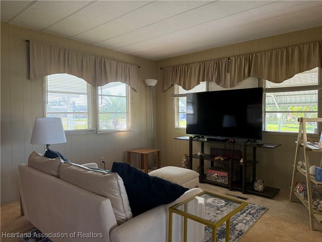 3422 New York Avenue, Sebring, FL 33870