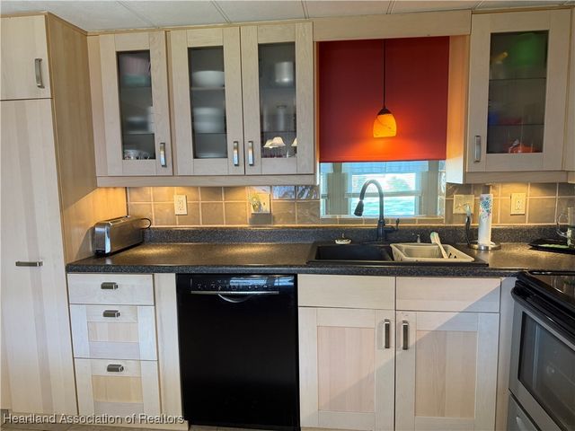 3422 New York Avenue, Sebring, FL 33870