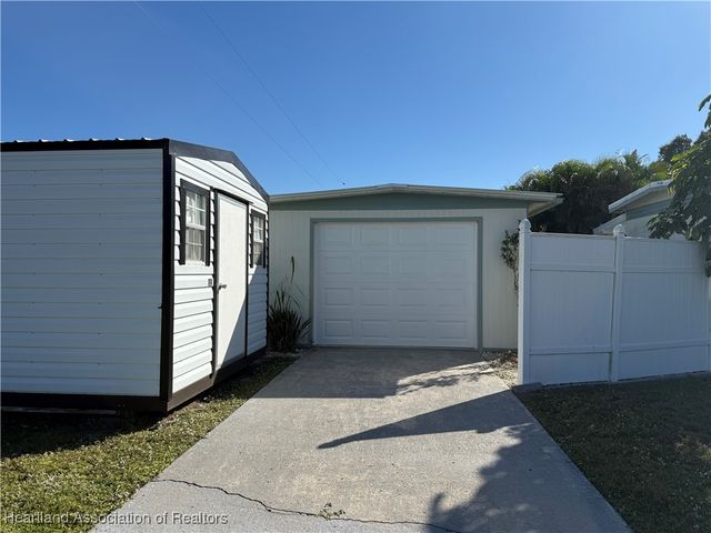 3422 New York Avenue, Sebring, FL 33870