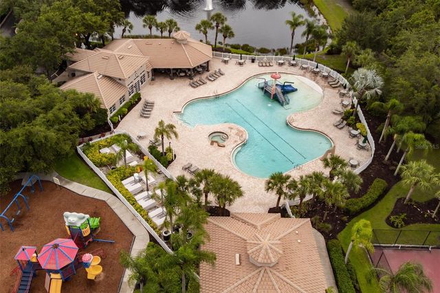 243 PETREL TRAIL, Bradenton, FL 34212