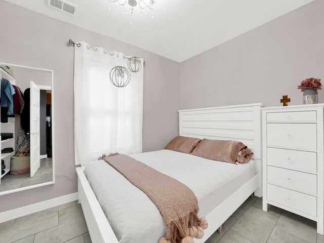 4121 Gunderson Avenue, Stickney, IL 60402