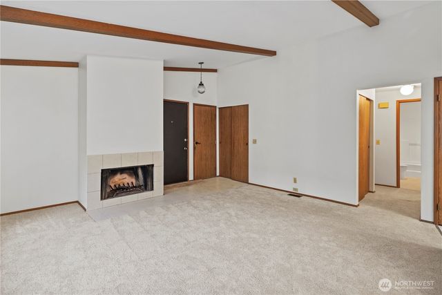 6822 NE 153rd Pl, Kenmore, WA 98028