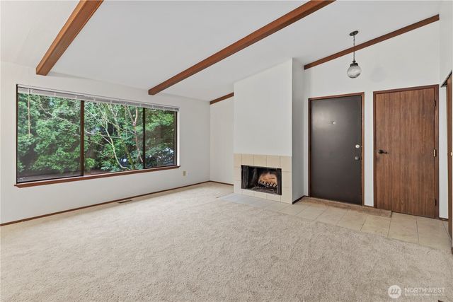 6822 NE 153rd Pl, Kenmore, WA 98028