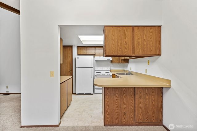 6822 NE 153rd Pl, Kenmore, WA 98028