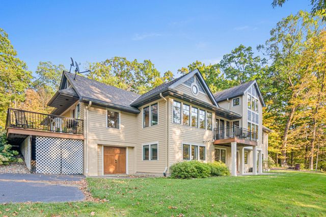 N7453 910th Street, River Falls, WI 54022