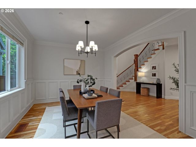 8553 Nw LOVEJOY St, Portland, OR 97229
