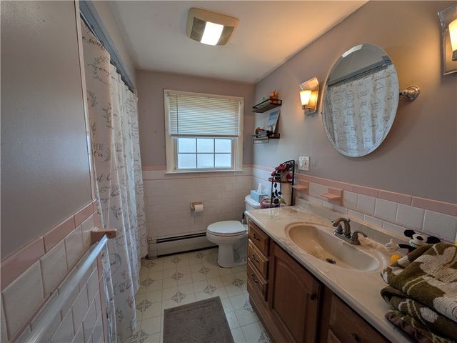 18 Noella Avenue, Coventry, RI 02816