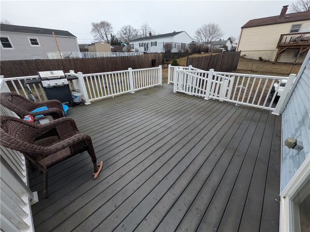 18 Noella Avenue, Coventry, RI 02816