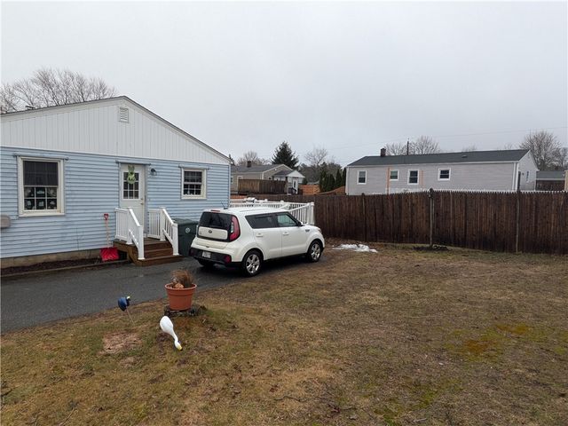 18 Noella Avenue, Coventry, RI 02816