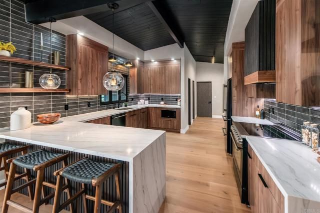 2951 Anaheim St, Escondido, CA 92025