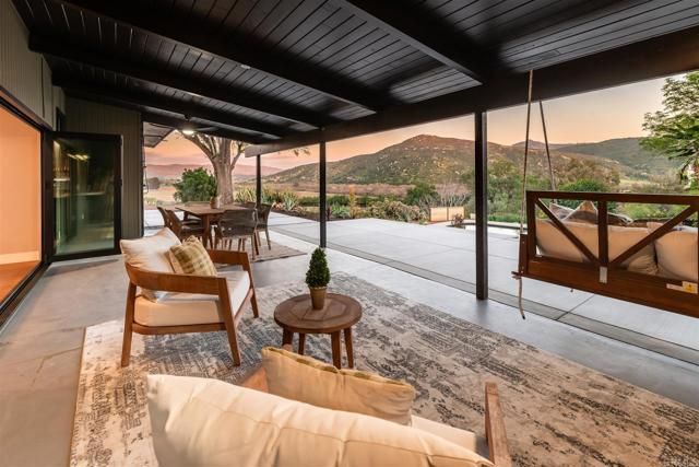 2951 Anaheim St, Escondido, CA 92025