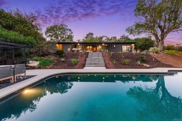 2951 Anaheim St, Escondido, CA 92025