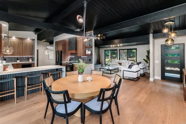 2951 Anaheim St, Escondido, CA 92025