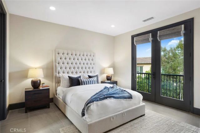 119 Sunset Cove, Irvine, CA 92602