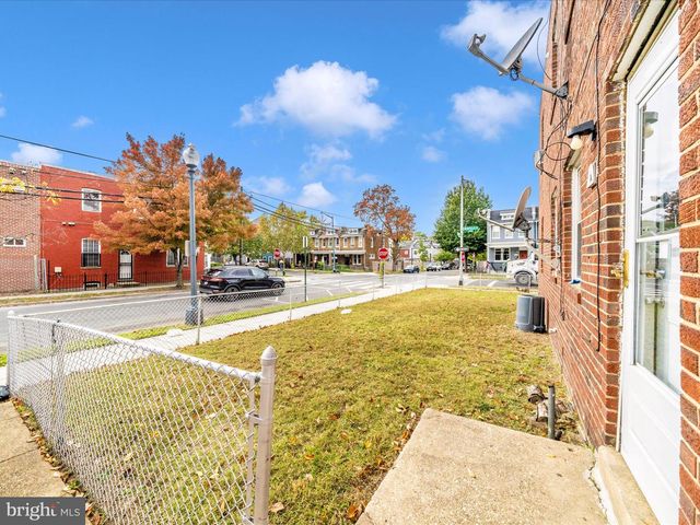 1208 RAUM ST NE, Washington, DC 20002