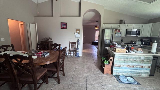 1045 KELSEY AVENUE, Oviedo, FL 32765