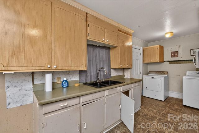 709 N Weldon Street, Gastonia, NC 28052
