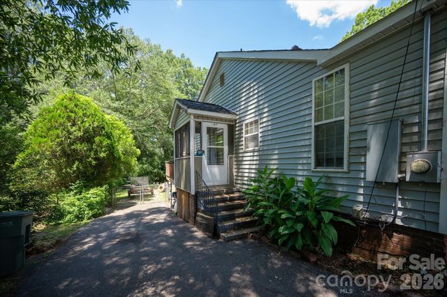 709 N Weldon Street, Gastonia, NC 28052