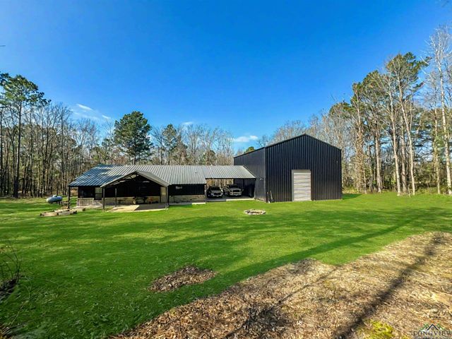 139 Hyacinth Rd, Gilmer, TX 75645