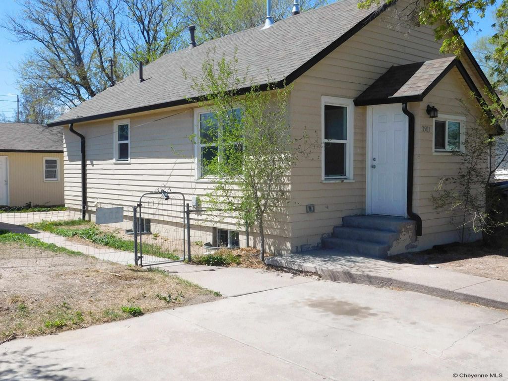 3503 MYERS CT, Cheyenne, WY 82001