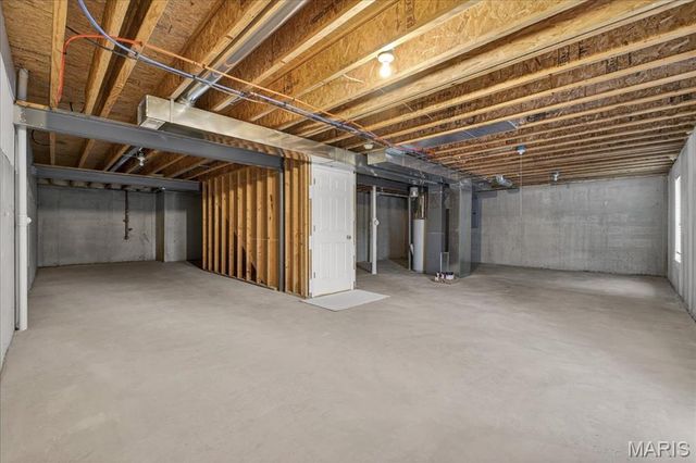 1716 Preston Centre Drive, Fenton, MO 63026