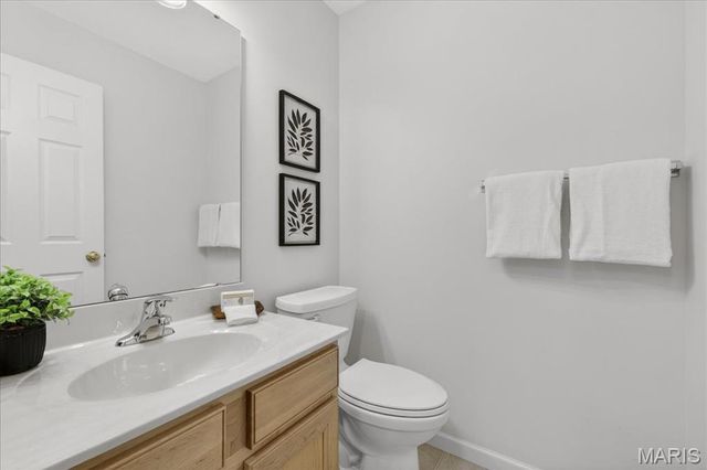 1716 Preston Centre Drive, Fenton, MO 63026