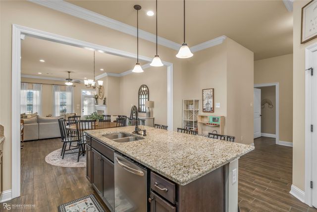 283 Piper Drive, Shreveport, LA 71106