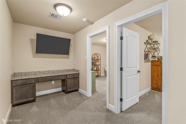 283 Piper Drive, Shreveport, LA 71106