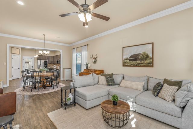 283 Piper Drive, Shreveport, LA 71106