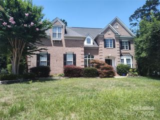 9009 Hammersley Drive, Waxhaw, NC 28173