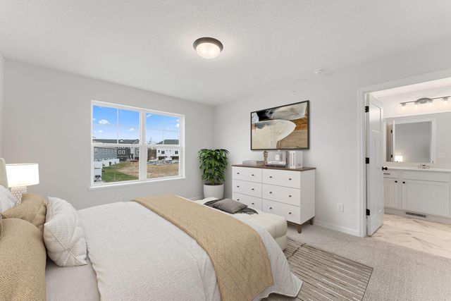 10304 Birchwood Circle, Victoria, MN 55318