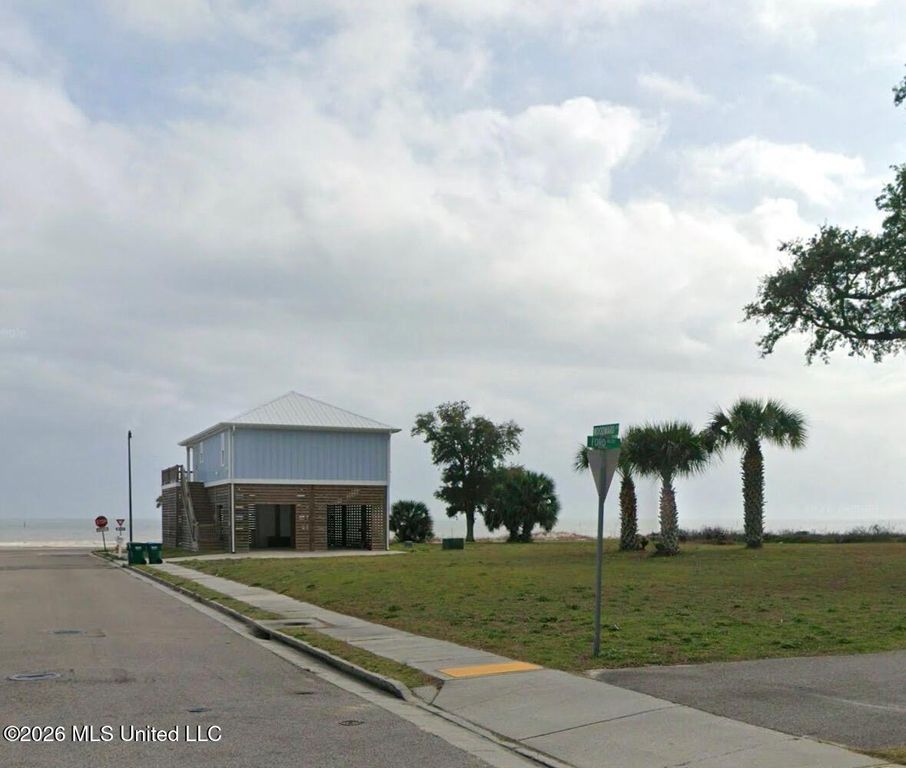 Woodward Avenue, Gulfport, MS 39501